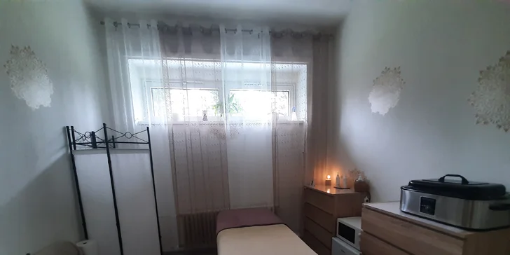 Maderoterapie, čokoládový peeling a zábal zad či liftingová masáž Kobido