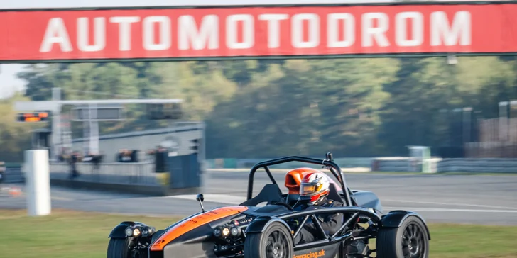 Divoká jízda po Masarykově okruhu v Brně: Ariel atom nebo Formule F4, řízení i spolujízda
