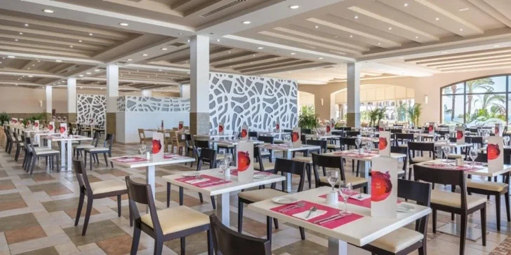 Fuerteventura vč. letenky: 4* Hotel Occidental Jandía Mar, aquapark, pláž 400 m, all inclusive