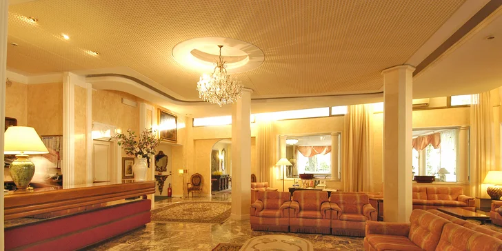Relax v italském lázeňském městě Montegrotto Terme: 4* hotel s termálními bazény, saunou i polopenzí