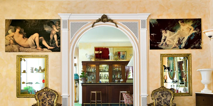 Relax v italském lázeňském městě Montegrotto Terme: 4* hotel s termálními bazény, saunou i polopenzí