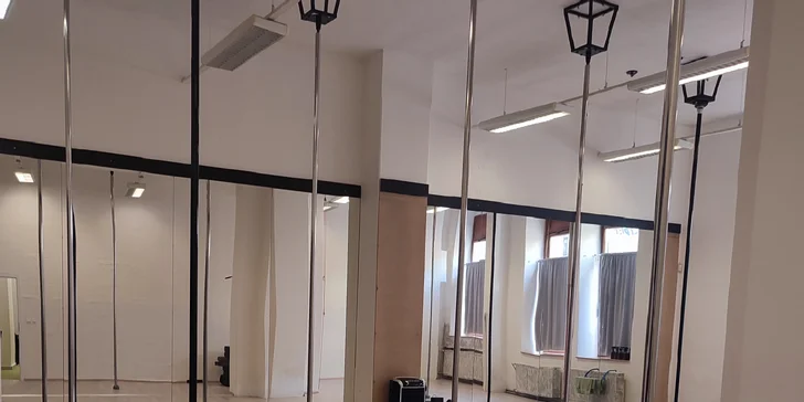 10 vstupů do tělocvičny pro ženy: lekce pro štíhlý pas, pilates, kruháč i posilovna