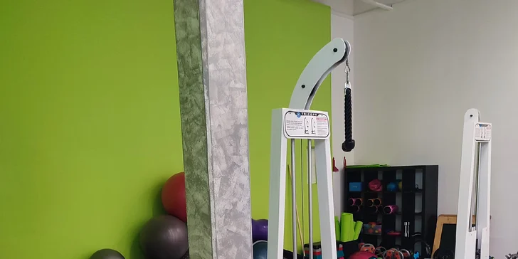 10 vstupů do tělocvičny pro ženy: lekce pro štíhlý pas, pilates, kruháč i posilovna