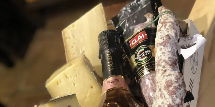 Vouchery do obchodu s delikatesami v Podolí: sýry, uzeniny, olivy, pečivo i vína a bio limonády