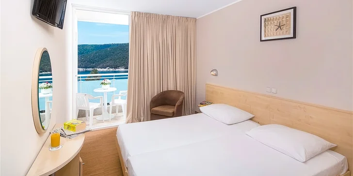 Rodinná dovolená s plnou penzí na Istrii: 3* hotel blízko pláže, dva bazény