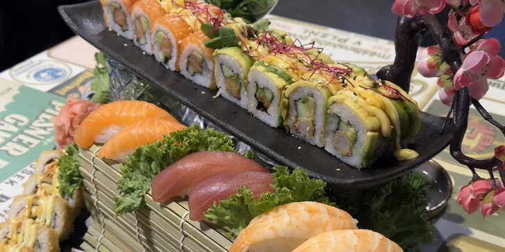 Pestré sushi sety v centru Ostravy: 30 nebo 66 ks, losos, tempura, avokádo, tuňák aj.