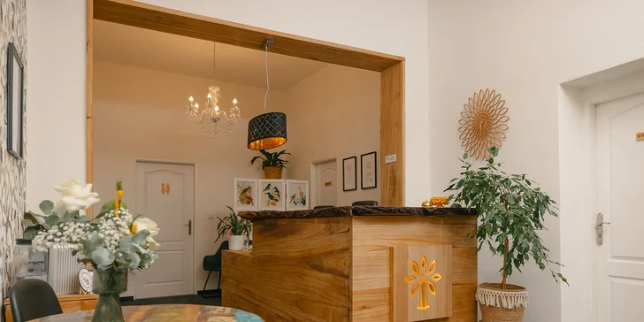 90–120min. relaxační tělový rituál: peeling, maska, masáž zad a odpočinek v relaxační místnosti