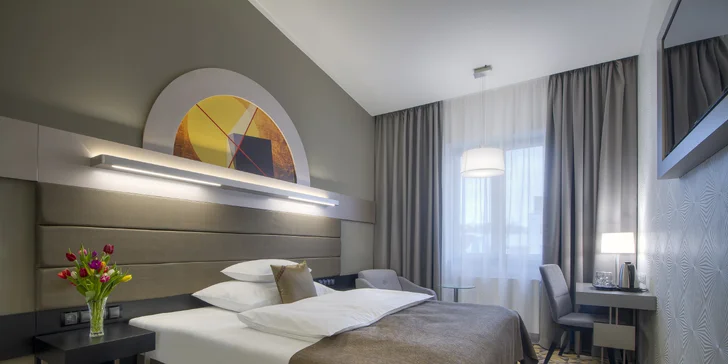 Pobyt v centru Prahy blízko hlavního nádraží: historický hotel se snídaní