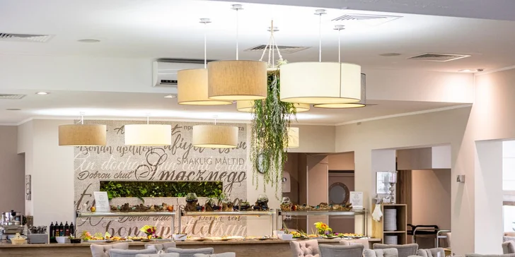 Dovolená u Baltu: hotel na pláži, polopenze či plná penze, neomezený wellness i procedury