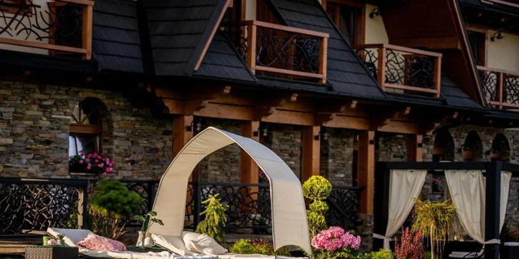 Pobyt ve stylovém penzionu na polské straně Tater: sauna, vířivka a láhev vína na pokoji