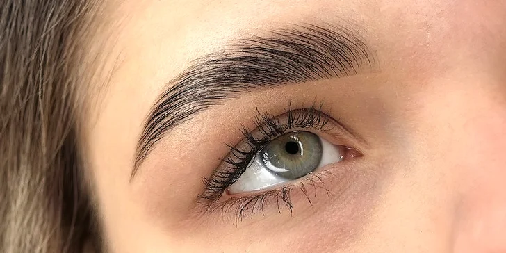 Krásný pohled: lash lifting s možností barvení obočí nebo laminací