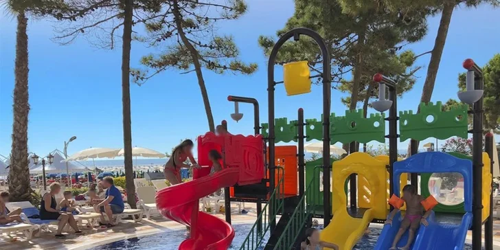 Letecký zájezd do Albánie: Hotel Grand Blue Fafa***** s all inclusive, u pláže, dětský klub Čedog