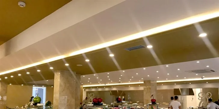 Letecký zájezd do Albánie: Hotel Grand Blue Fafa***** s all inclusive, u pláže, dětský klub Čedog