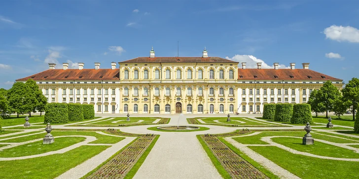 Příjemný hotel u Mnichova s bufetovými snídaněmi a welcome drinkem