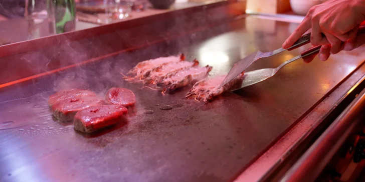 3chodové menu pro 2 osoby: s mořskými plody, masem i kombinované