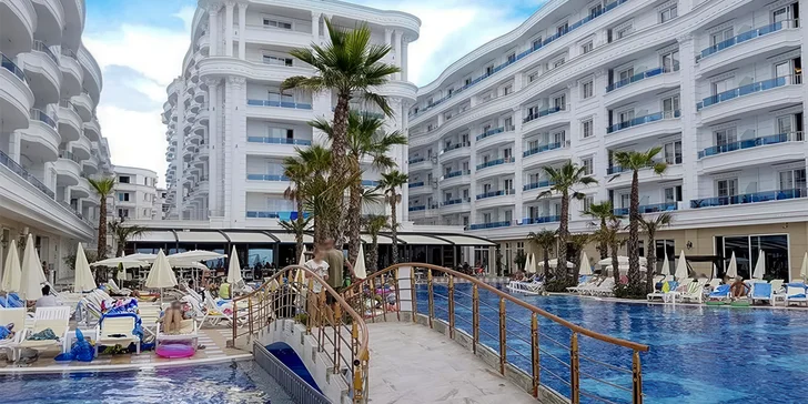 Letecký zájezd do Albánie: Hotel Grand Blue Fafa***** s all inclusive, u pláže, dětský klub Čedog