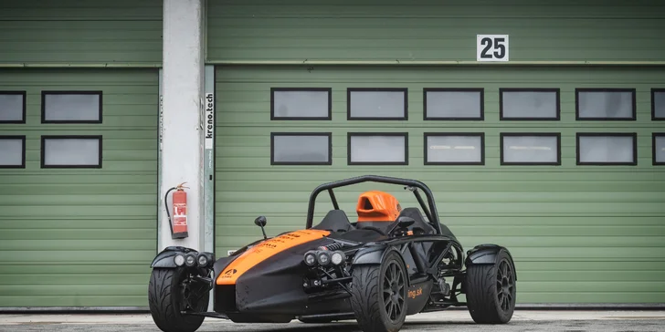 Divoká jízda po Masarykově okruhu v Brně: Ariel atom nebo Formule F4, řízení i spolujízda