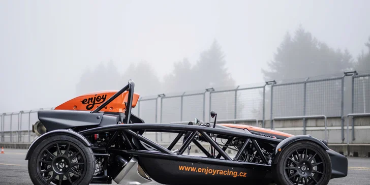 Divoká jízda po Masarykově okruhu v Brně: Ariel atom nebo Formule F4, řízení i spolujízda