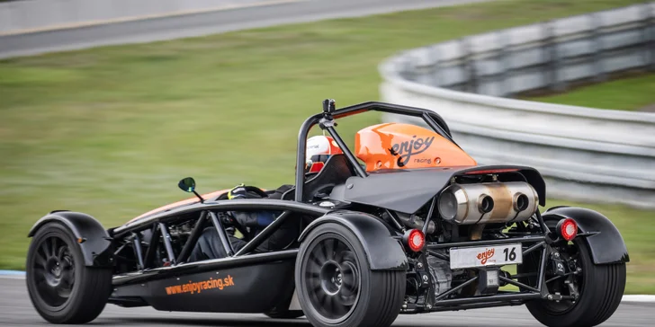 Divoká jízda po Masarykově okruhu v Brně: Ariel atom nebo Formule F4, řízení i spolujízda