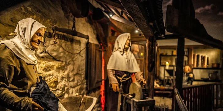 Expozice mučicích nástrojů v Museu Tortury: vstupy pro rodiny i jednotlivce