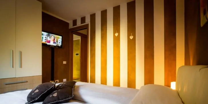 Týden v Dolomitech: lyžařská oblast Madonna di Campiglio-Pinzolo, apartmán pro 2-4 osoby, sauna