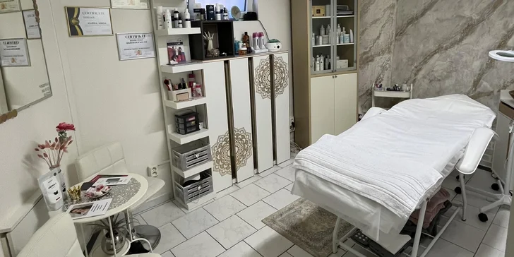 Mezoterapie obličeje, krku a dekoltu dermapenem i radiofrekvenční lifting