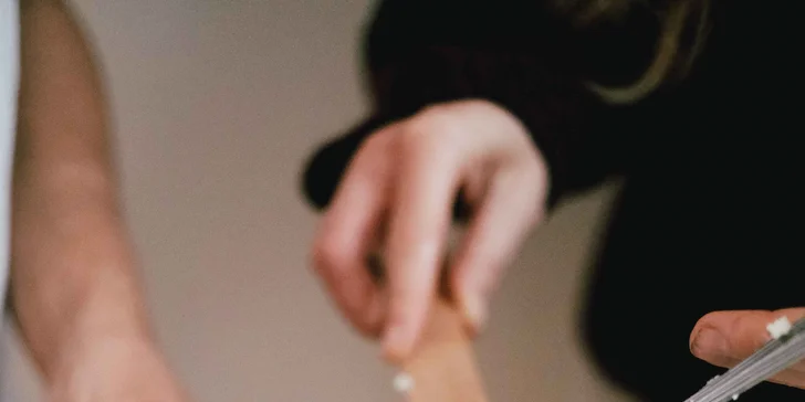 Kurz výroby 12 vánočních dárků: sójové svíčky, balzámy na rty i tělový krém, 1-2 osoby