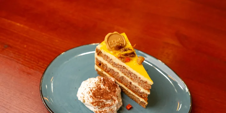 Pětichodové menu s vepřovou panenkou i proseccem pro 2 osoby