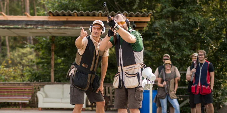 Sportovní střelba na asfaltové terče pod dohledem profesionálního instruktora pro 1 či 2 osoby
