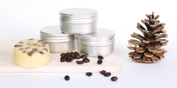 Kurz výroby 12 vánočních dárků: sójové svíčky, balzámy na rty i tělový krém, 1-2 osoby