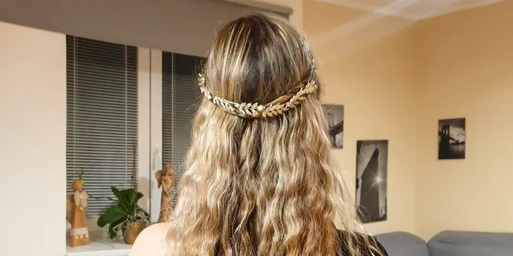Kadeřnické balíčky pro dámy: střih všech délek, melír i barva vč. stylingu