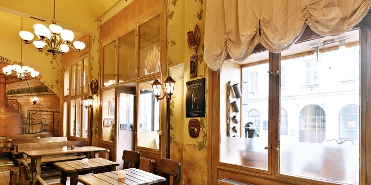 Šťavnaté burgery ve Flames Fusion: samostatně nebo v menu s přílohou a nápojem