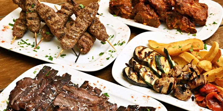 500–2 000 Kč na cokoliv v restauraci Flames Fusion: burgery, masové dobroty, saláty i pití