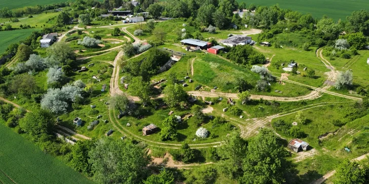 4 hodiny paintballu v Brně s komplet výbavou, kuličkami a občerstvením