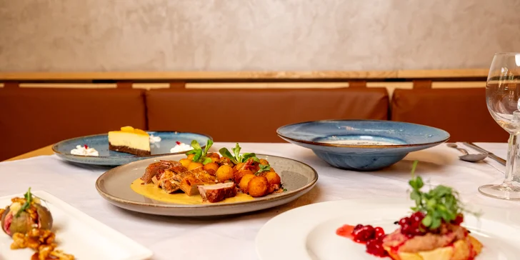 Pětichodové pivní menu s vepřovou panenkou i relax v pivních lázních pro 2 osoby