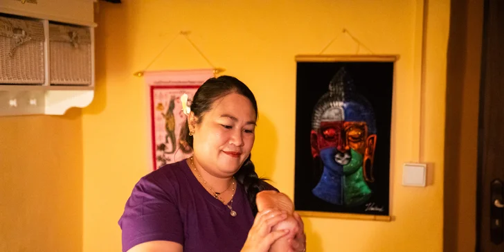 Thajské masáže: 30 až 90 minut relaxační olejové, antistresové či originální thai masáže