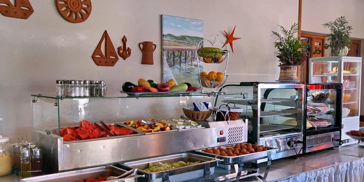 Dovolená v Řecku: 3* hotel Irini na ostrově Lesbos, all inclusive, bazén i let