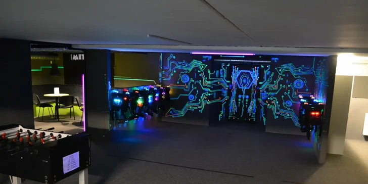 Lasergame pro jednoho nebo celou partu: 6 herních módů, super vizuální efekty