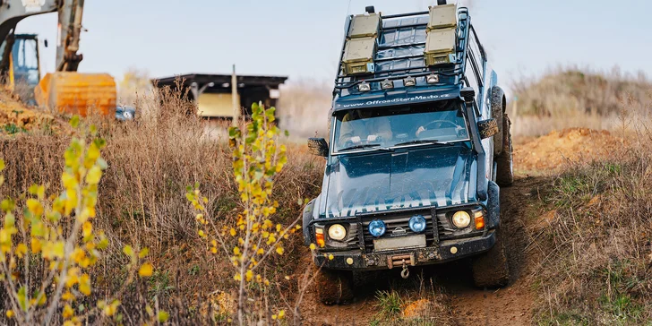 Půlhodinová jízda v terénu v Nissanu Patrol nebo Hummeru H2