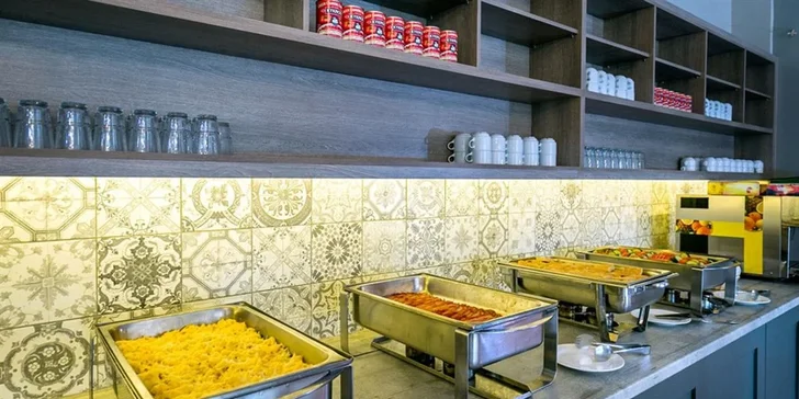 Dovolená na ostrově Thassos: 4* hotel Zoe, all inclusive, letenky i vstup do vodního parku