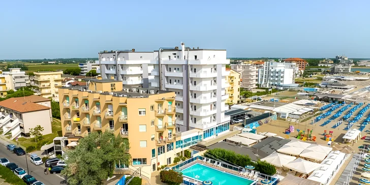 Rodinná all inclusive dovolená v Itálii: 3* hotel přímo na pláži, animace, dítě zdarma