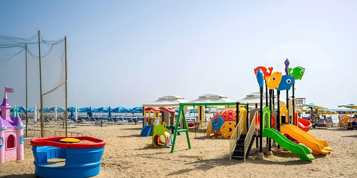 Rodinná all inclusive dovolená v Itálii: 3* hotel přímo na pláži, animace, dítě zdarma