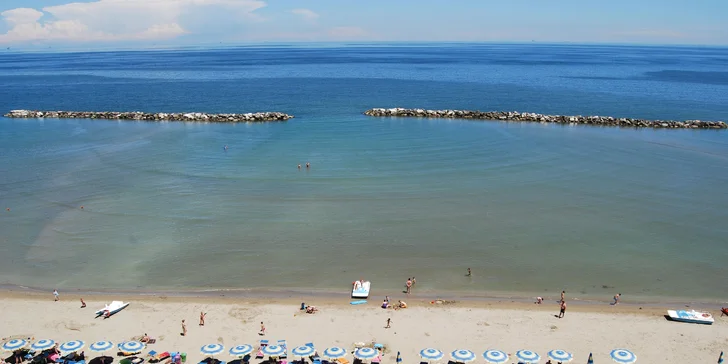 Rodinná all inclusive dovolená v Itálii: 3* hotel přímo na pláži, animace, dítě zdarma
