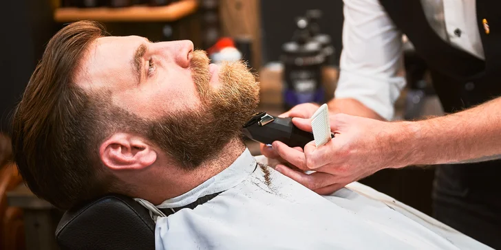 Barber péče v centru Brna: úprava vousů, střih i kompletní balíček