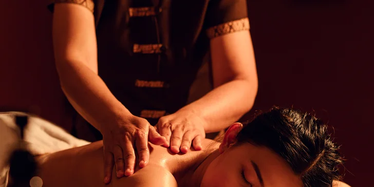 Thajské masáže: 30 až 90 minut relaxační olejové, antistresové či originální thai masáže