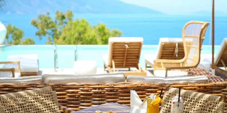 Albánie letecky: hotel Regina Blue***** hned u pláže, ultra all inclusive a bazén