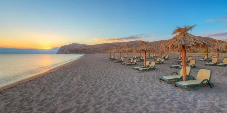 Letecky na Lesbos: 4* hotel Aeolian Village Beach Resort s all inclusive