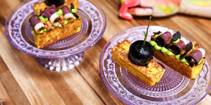 Španělské menu pro 2 osoby: tapas, slávky, foie gras, chobotnice i dezert a španělské víno