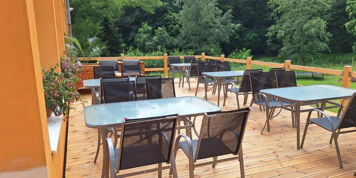 Relax pod Krušnými horami: polopenze, konopné procedury i wellness