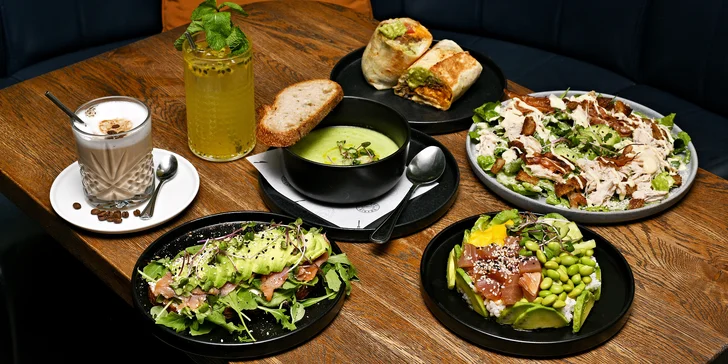Tříchodové menu v Avocado Bistro pro 1 či 2 osoby: polévka, hl. chod, dezert i nápoje
